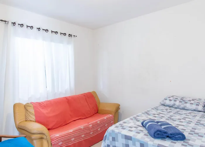 Apartamento Terreo Com Terraco Para Ver O Mar
